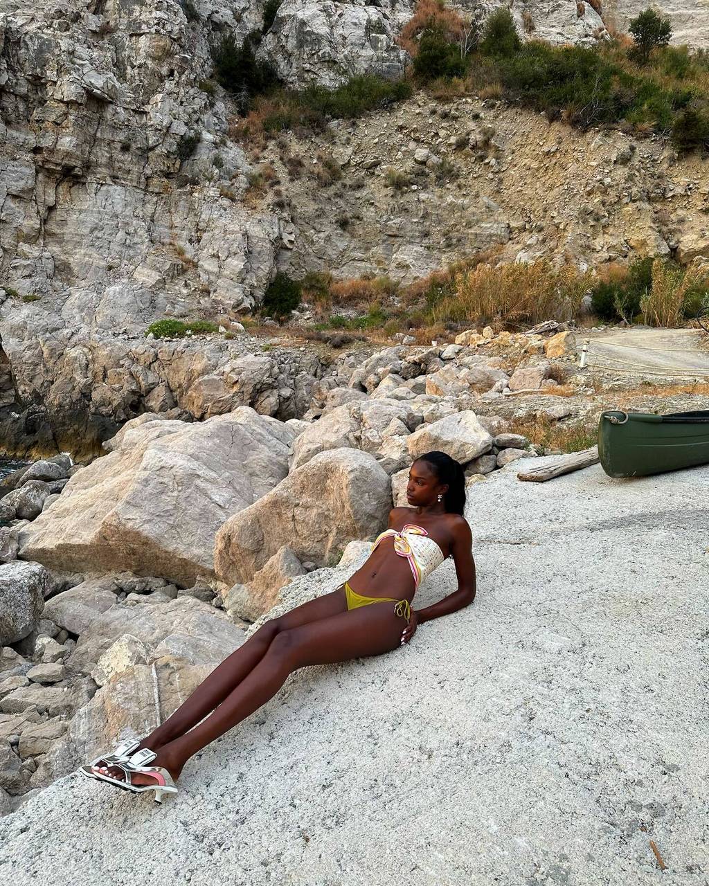 Leomie Anderson Feet